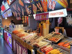 -八一好吃街·高品美食广场