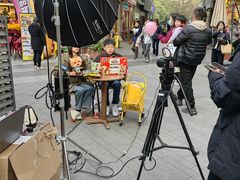 -三只松鼠国民零食(杭州萧山万象汇店)