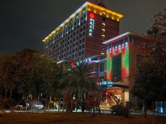 -灵玲国际马戏城