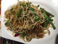 笨豆芽炒粉-春熙小馆(学伟鑫城店)