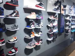 -NIKE品牌体验店(南京东路店)