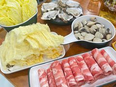 -老何家后安粉·糟粕醋海鲜火锅(三亚湾椰梦长廊店)