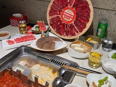 -海底捞火锅鲜切牛肉主题店(长寿路店)