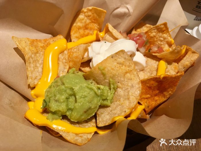 taco bell 塔可贝尔(丰盛里店)就酱吃玉米片图片