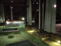 -海口观澜湖火山温泉谷