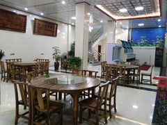 大堂-原龙海鲜大排档(美食地标店)