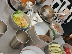 -晓沸牛肉海鲜小火锅(白湖亭万达广场店)