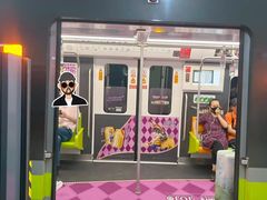 -屈臣氏酒窖(上海静安嘉里中心店)