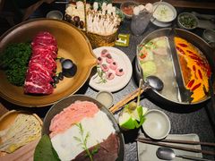 -三出山火锅(万象天地店)