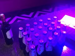 -温莎KTV(珠江路店)