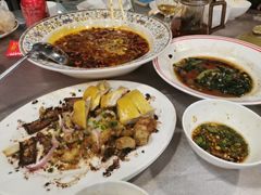 -明本湛江鸡•海鲜小厨(陈家祠店)