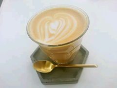 -UNI UNI(环亚凯瑟琳店)