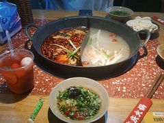 -赵美丽·重庆社区火锅·直营店(火车东站·中豪国际店)