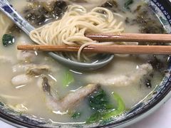 -明呈黄鱼面馆(斜土路店)