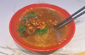 Classic Bone Soup Spicy Rice Noodles