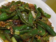 -小菜园新徽菜(南京秦淮龙蟠汇店)