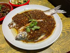 -老闵田螺馆·南昌特色小炒(梦时代店)