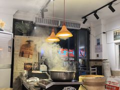 -柳州肥姨妈大骨螺蛳粉(双阳路店)