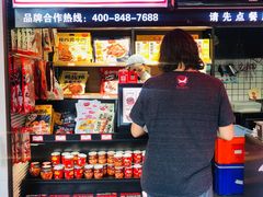 -黑色经典臭豆腐·湖南特产(步行街店)