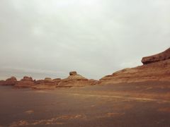 -敦煌雅丹国家地质公园