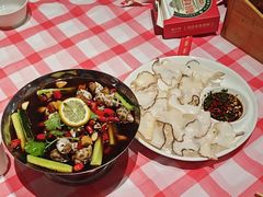 -辣小鲜·南昌大排档(船山路店)