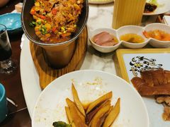 -荷塘秋月·本帮江浙菜(国权路店)