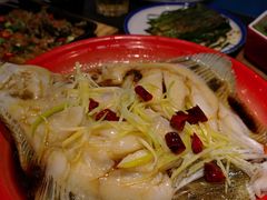 -马路边上·小海鲜烧烤(八一路店)