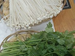 -曹丞相·地锅鸡·地锅鱼(武林店)