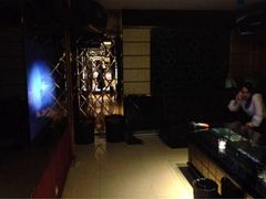 -维尼亚KTV(郴州店)