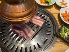 -白山碳火烤肉(江东南路店)