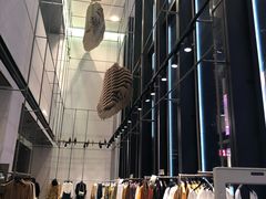-URBAN REVIVO(深圳华润万象天地店)