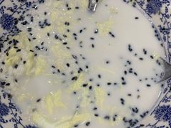 牛奶鸡蛋醪糟-清真·穆萨砂锅(大皮院店)