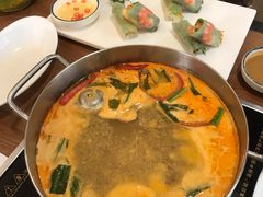-樾餐厅泰式海鲜火锅(民歌湖店)