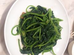 炒薯叶-香港百合居(LCM置汇旭辉广场店)