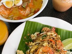 -Kat's Kitchen