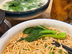 鲍汁焖伊面-喜上喜鸡煲翅(吉大店)