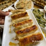 口口虾仁🍤！今儿吃个（二环锅贴）天花板！