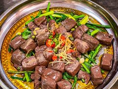 韭菜猪红-驰名省港澳云吞面(兴业大厦店)