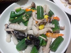 -前海沿·青岛菜(李沧万达店)