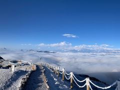 -牛背山