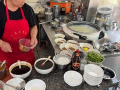 -依云煎包店
