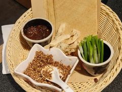 -鲁菜根·泰安菜(万达店)