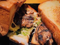 鸡肉芝士三明治-The Habit Burger Grill 哈比特汉堡(复兴soho店)