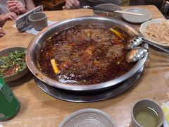 -肖肖酸萝卜鱼火锅(总店)