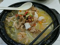 -鸭味先老鸭粉丝馆(瑞金路二号四号小区店)