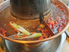 鸳鸯锅底-津门羊大爷铜锅涮肉(雅清街店)