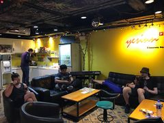 -悦思旅舍(铜锣湾地铁站店)