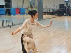 -美再晨游泳健身瑜伽(锦绣店)