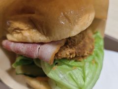 -魏家凉皮(万辉店)