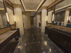 -广州天河希尔顿酒店